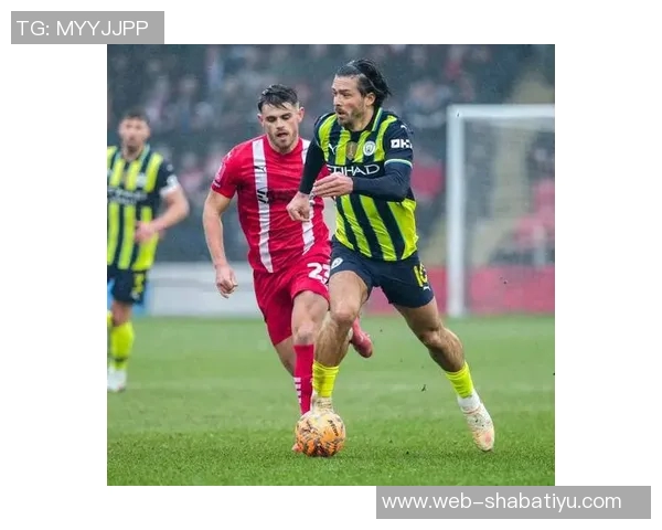 莫耶斯表示将基于年龄等因素重新评估曼城格拉利什的买断费用