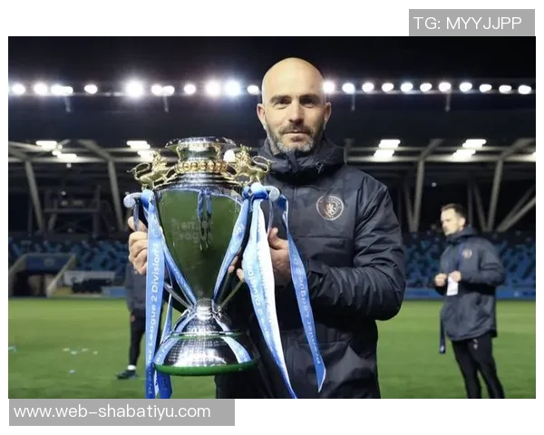 切尔西新星马雷斯卡获佐拉高度评价展现独特风格与潜力