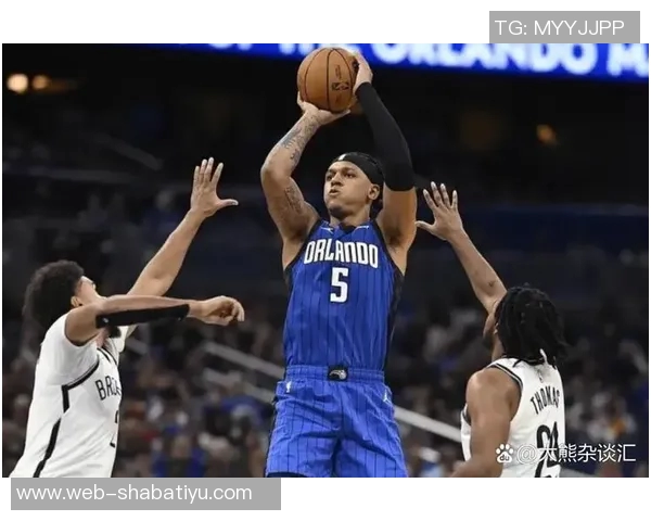 比尔首次参与队内对抗训练状态良好期待揭幕战表现